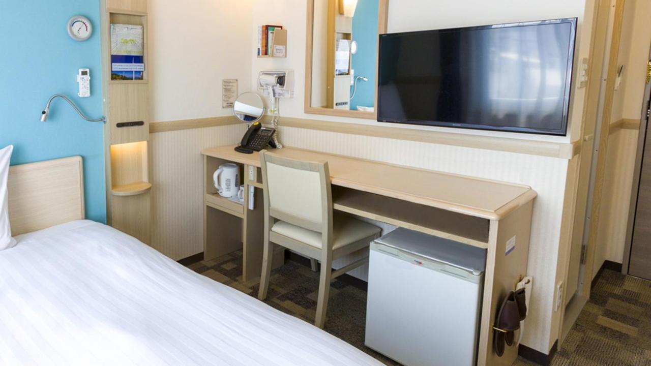 Toyoko Inn Tokyo Keihin Tohoku Sen Oji Eki Kita Guchi Dış mekan fotoğraf